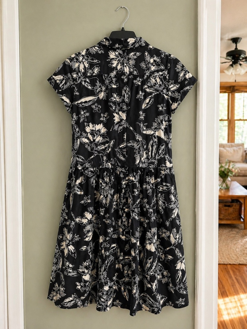 Coastal European Midi Dress Black & White Floral Button Front | Vacation Cottage - Picture 4 of 9